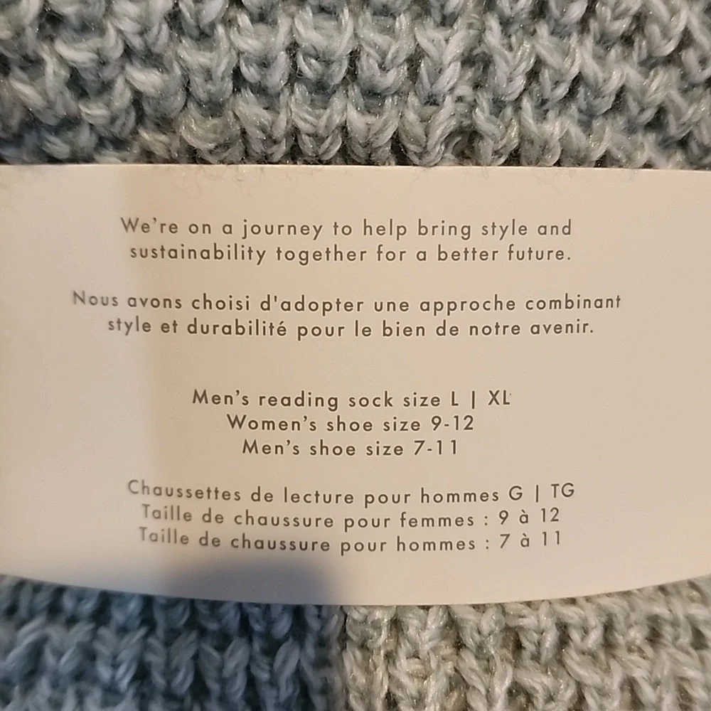 Reading Socks - Picture 2 of 2